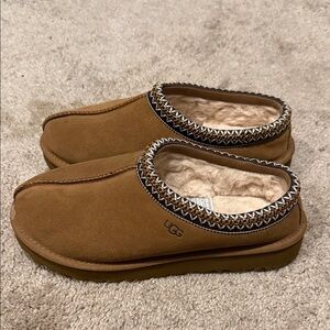 UGG Tasman slippers